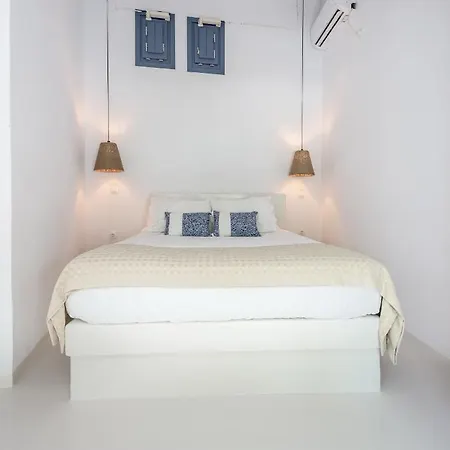 Appartement Ahinos à Pollonia Extérieur photo